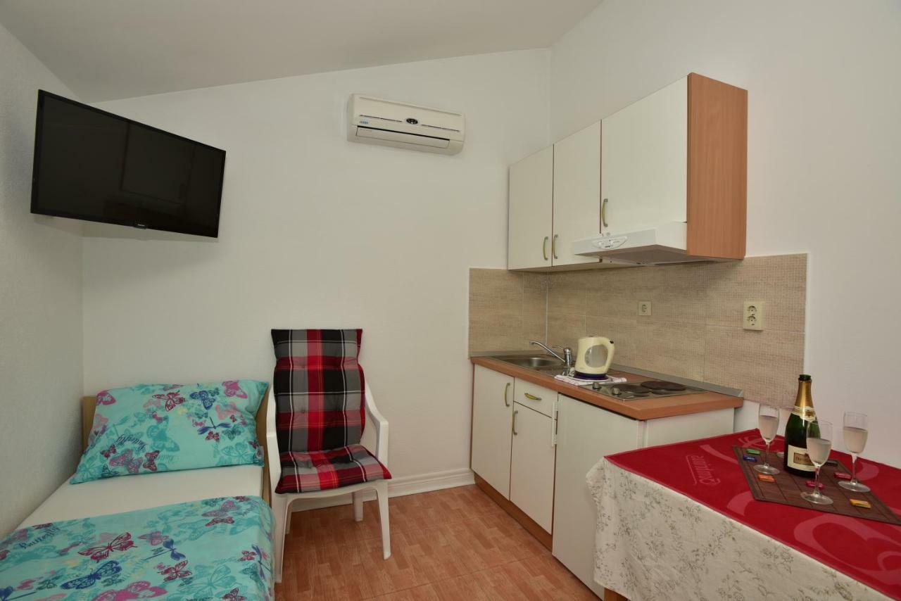 Studio Apartments Antonio 마카르스카 외부 사진