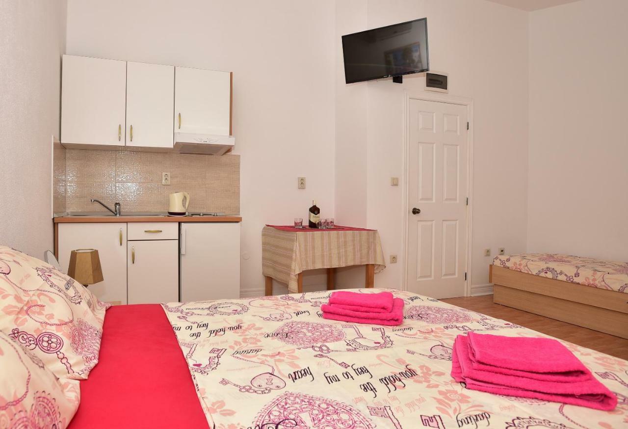 Studio Apartments Antonio 마카르스카 외부 사진