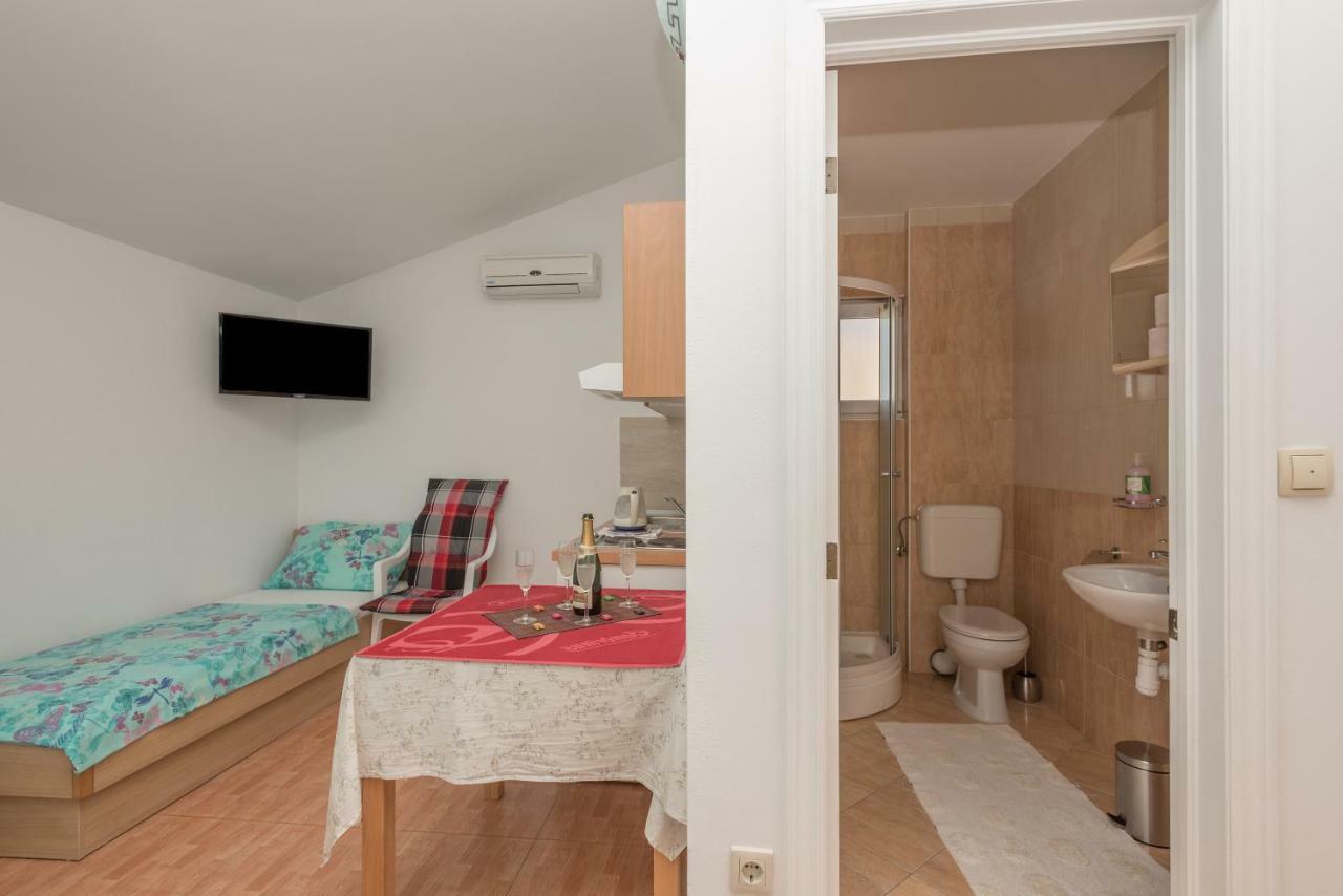 Studio Apartments Antonio 마카르스카 외부 사진